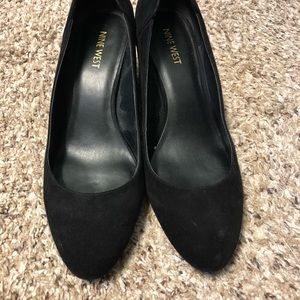 Black block heel pump OBO